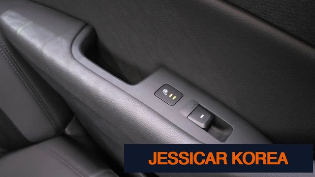 2017 Hyundai LF Sonata - Thumbnail 4
