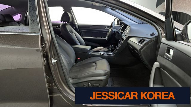 2017 Hyundai LF Sonata - Thumbnail 8