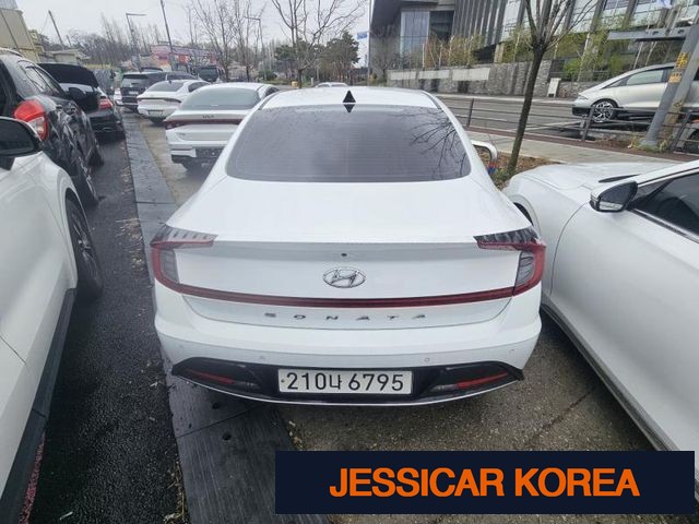 2022 Hyundai Sonata (DN8) - Thumbnail 18