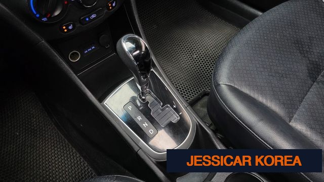 2013 Hyundai Accent (new model) - Thumbnail 5