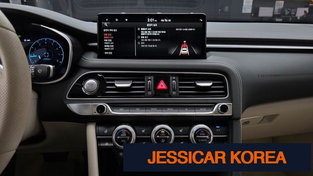 2023 Genesis The New G70 - Thumbnail 18