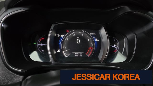2020 Renault Korea The New QM6 - Thumbnail 19
