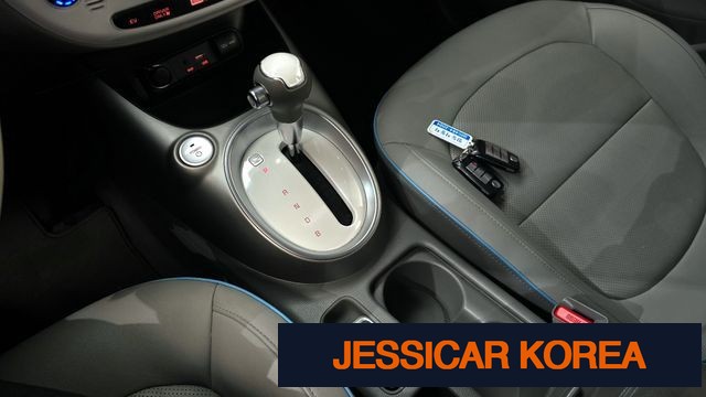 2018 Kia Soul EV - Thumbnail 10