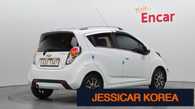 2012 Chevrolet Spark - Thumbnail 20