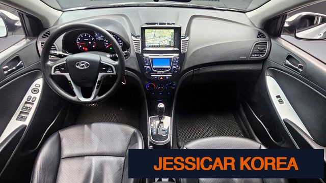 2012 Hyundai Accent (new model) - Thumbnail 18