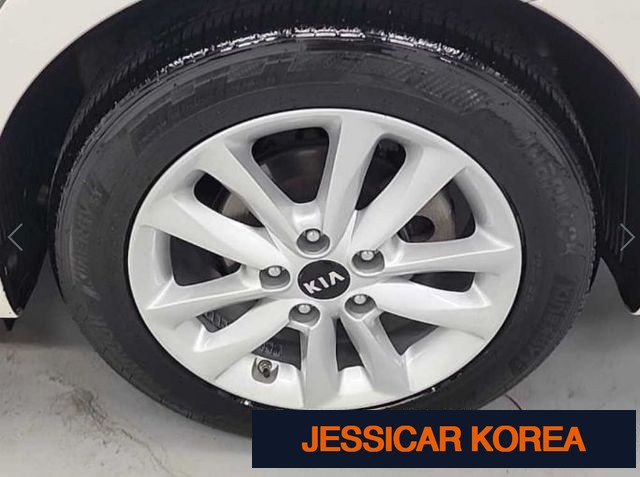 2017 Kia The New K3 - Thumbnail 4