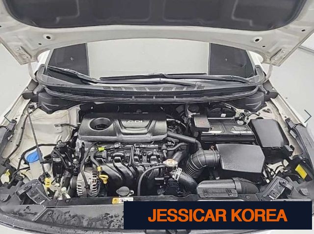 2017 Kia The New K3 - Thumbnail 5