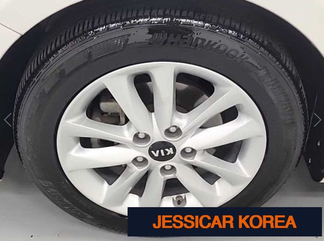 2017 Kia The New K3 - Thumbnail 11