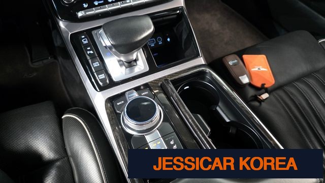 2018 Genesis EQ900 - Thumbnail 6