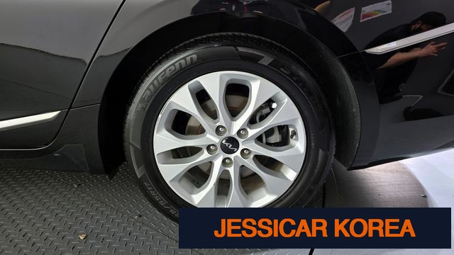 2024 Kia K8 - Thumbnail 7