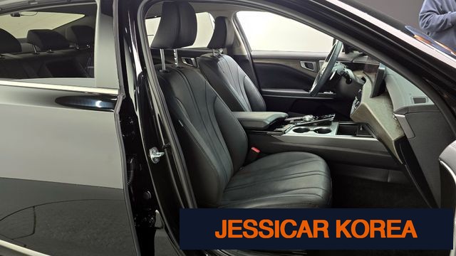 2024 Kia K8 - Thumbnail 10