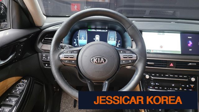 2020 Kia K7 Premier - Thumbnail 3