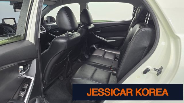 2014 KG Mobility New Korando C - Thumbnail 9