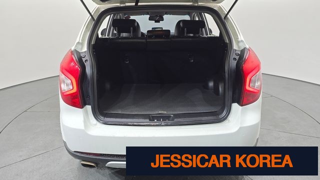 2014 KG Mobility New Korando C - Thumbnail 17