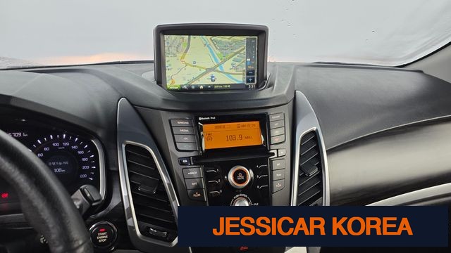 2014 KG Mobility New Korando C - Thumbnail 2