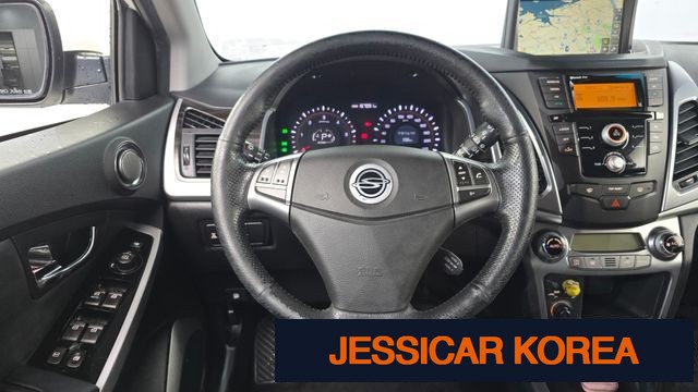 2014 KG Mobility New Korando C - Thumbnail 10