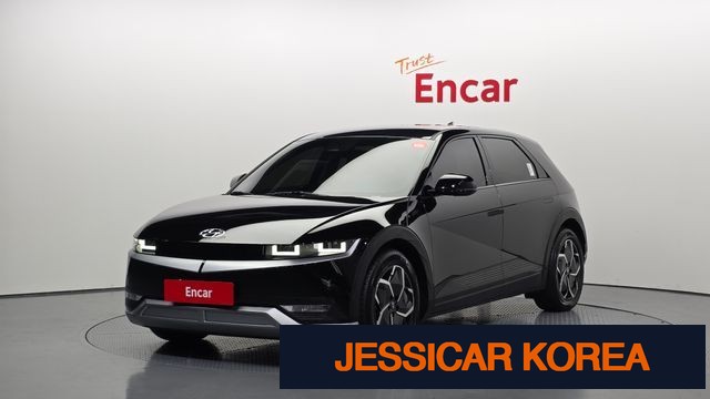 2022 Hyundai Ioniq 5 - Thumbnail 2