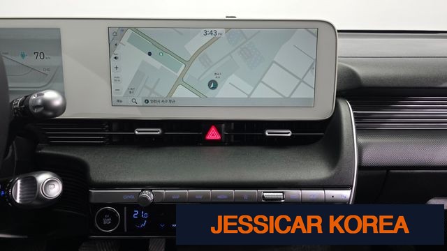 2022 Hyundai Ioniq 5 - Thumbnail 3