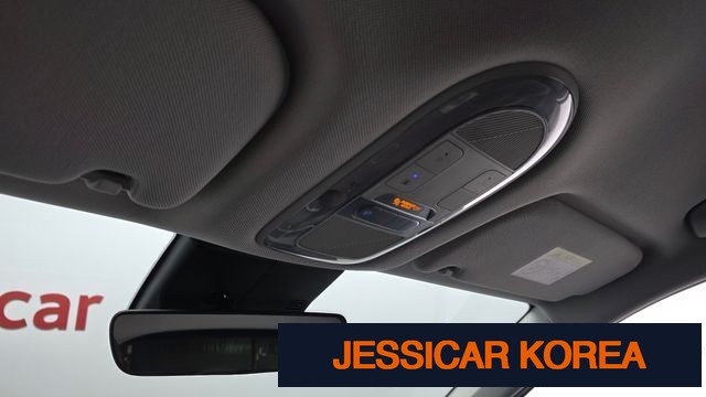 2022 Hyundai Ioniq 5 - Thumbnail 20