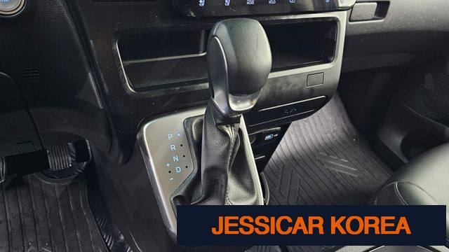 2024 Hyundai Staria - Thumbnail 7
