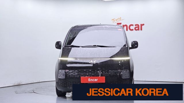 2024 Hyundai Staria - Thumbnail 8