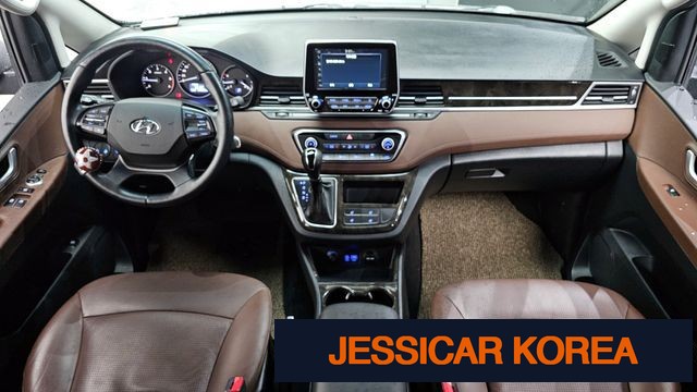 2021 Hyundai The New Grand Starex - Thumbnail 6