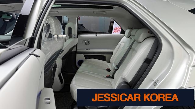 2022 Hyundai Ioniq 5 - Thumbnail 13