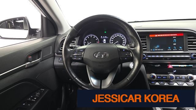 2020 Hyundai The New Avante AD - Thumbnail 13