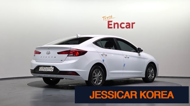 2020 Hyundai The New Avante AD - Thumbnail 16