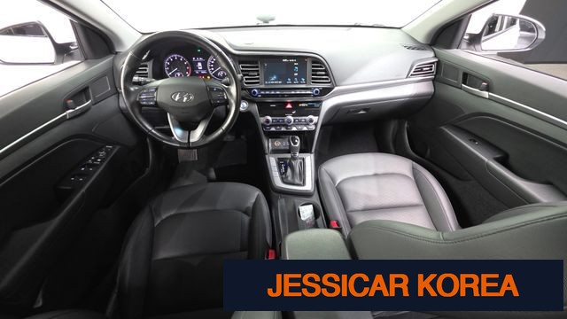 2020 Hyundai The New Avante AD - Thumbnail 18