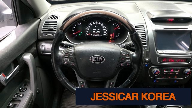 2013 Kia New Sorento R - Thumbnail 19