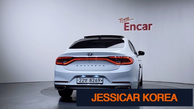 2017 Hyundai Grandeur IG - Thumbnail 18