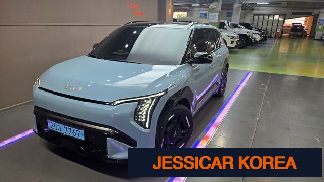 2025 Kia EV3 - Thumbnail 2