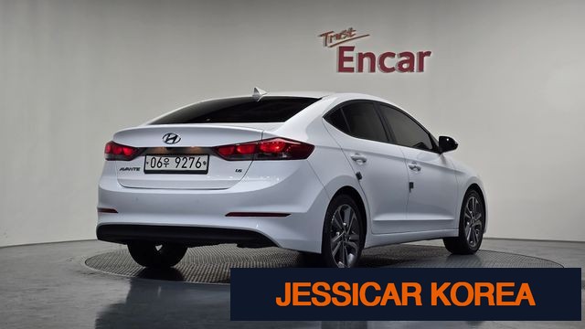 2018 Hyundai Avante AD - Thumbnail 8