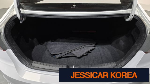 2018 Hyundai Avante AD - Thumbnail 19