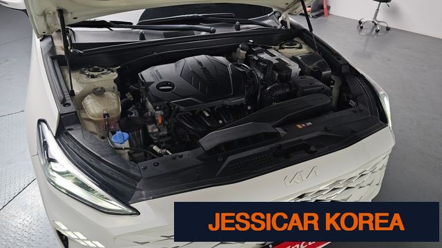 2022 Kia K8 - Thumbnail 6