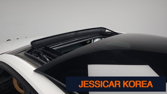 2022 Kia K8 - Thumbnail 11