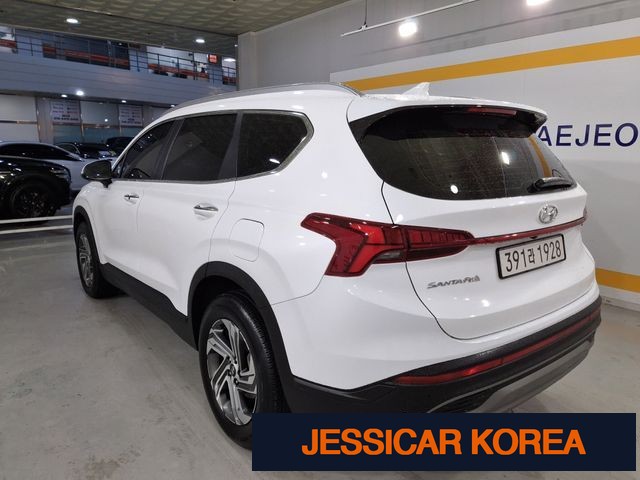 2023 Hyundai The New Santa Fe - Thumbnail 5