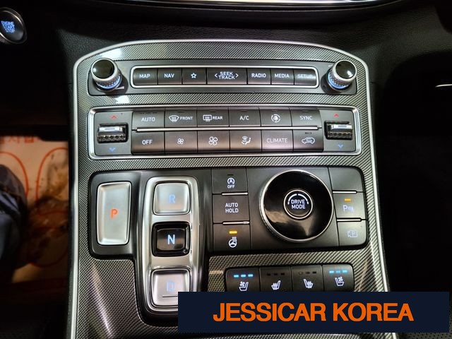 2023 Hyundai The New Santa Fe - Thumbnail 6