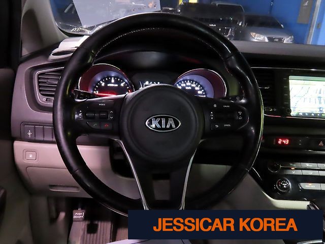 2018 Kia All New Carnival - Thumbnail 8