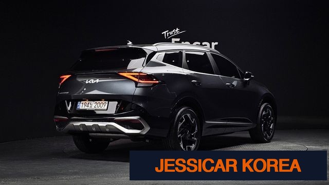 2023 Kia Sportage 5th Gen - Thumbnail 2