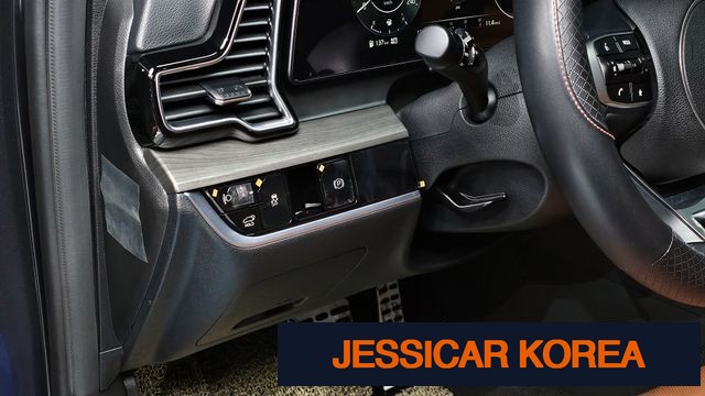 2023 Kia Sportage 5th Gen - Thumbnail 3