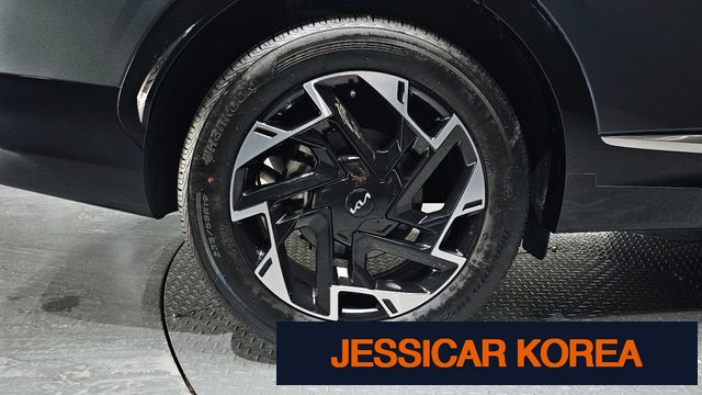 2023 Kia Sportage 5th Gen - Thumbnail 7