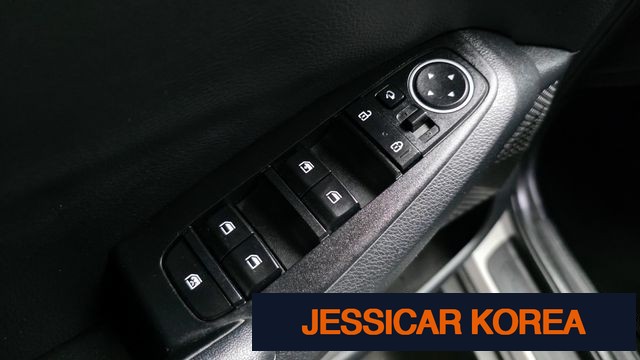 2023 Kia Seltos - Thumbnail 2
