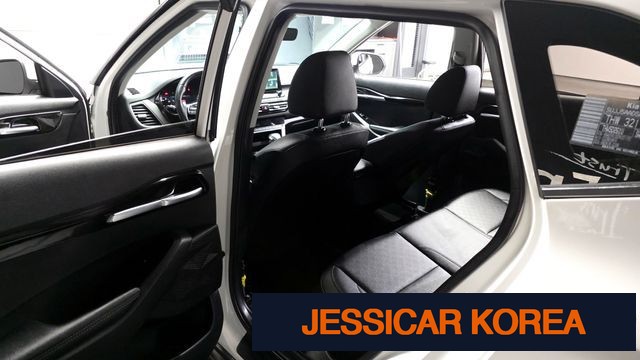 2023 Kia Seltos - Thumbnail 10