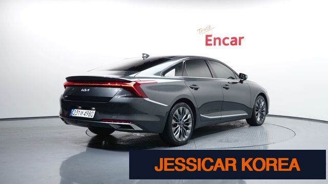 2023 Kia K8 - Thumbnail 4