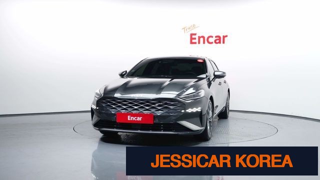 2023 Kia K8 - Thumbnail 7