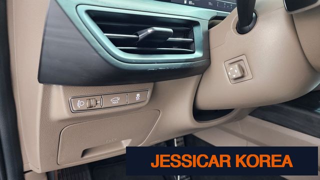 2023 Kia K8 - Thumbnail 13