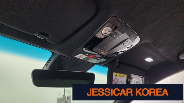 2023 Kia K8 - Thumbnail 19