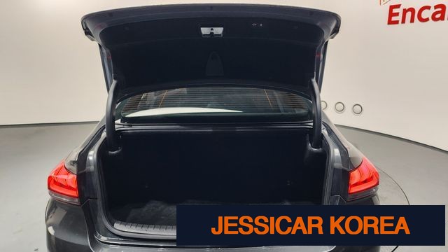 2019 Genesis G80 - Thumbnail 9